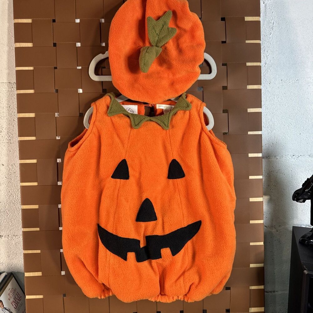 Pottery Barn Kids Pumpkin Costume Complete Outfit 12-24 Months Orange/Green